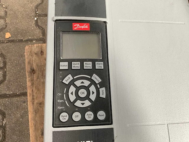 Partij elektromotor met frequentieregelaar - afbeelding 12 van  12