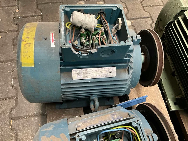 Partij elektromotor - afbeelding 6 van  15