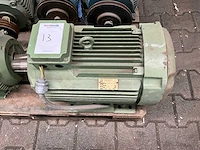 Partij elektromotor - afbeelding 8 van  15