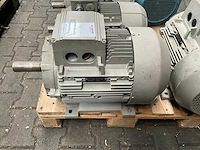 Partij elektromotor - afbeelding 3 van  10