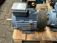 Partij elektromotor - afbeelding 5 van  12