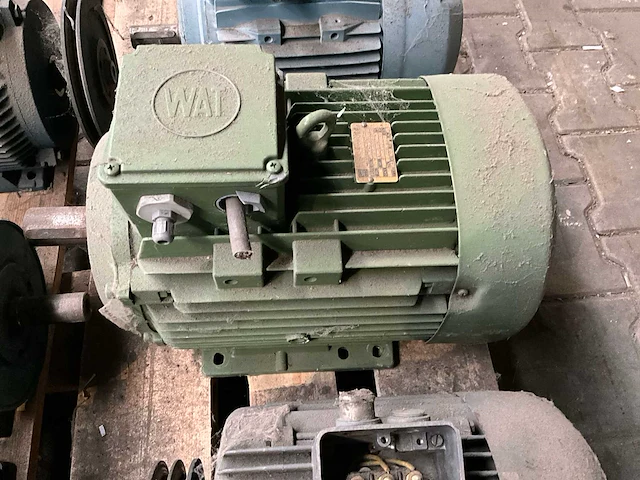 Partij elektromotor - afbeelding 3 van  10