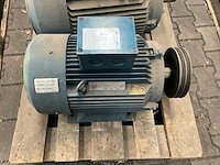 Partij elektromotor - afbeelding 2 van  7