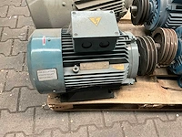 Partij elektromotor - afbeelding 4 van  9