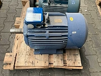 Partij elektromotor - afbeelding 2 van  7