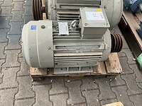 Partij elektromotor - afbeelding 2 van  7