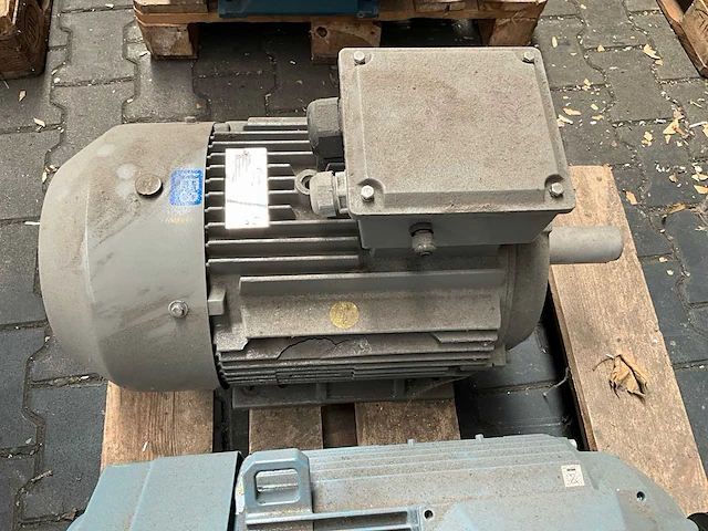 Partij elektromotor - afbeelding 6 van  7