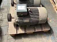 Partij elektromotor - afbeelding 2 van  7