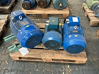 Partij elektromotor - afbeelding 1 van  7