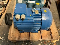 Partij elektromotor - afbeelding 2 van  7