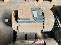 Partij elektromotor - afbeelding 8 van  9