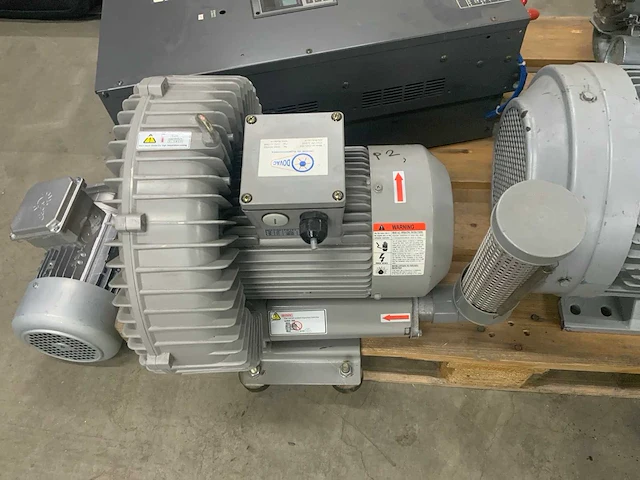 Partij elektromotoren en onderdelen o.a. abb en danfoss. - afbeelding 5 van  28
