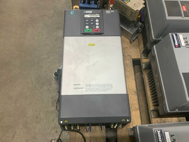 Partij elektromotoren en onderdelen o.a. abb en danfoss. - afbeelding 15 van  28