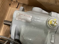Partij elektromotoren en toebehoren - afbeelding 3 van  12