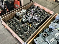 Partij elektromotoren - afbeelding 1 van  6