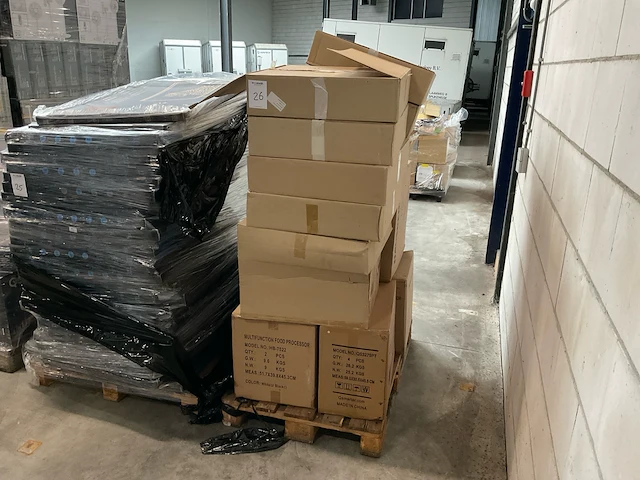 Partij elektronica en accessoires - afbeelding 1 van  8