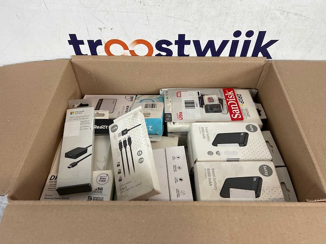 Partij elektronica - afbeelding 1 van  1