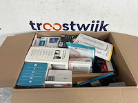 Partij elektronica - afbeelding 2 van  2