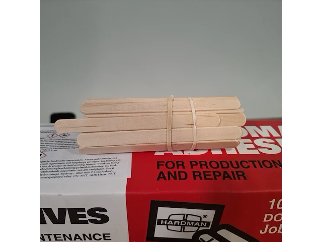 Partij epoxy reparatie setjes - afbeelding 3 van  5