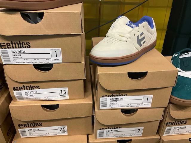 Partij etnies kinderschoenen (21x) - afbeelding 7 van  9