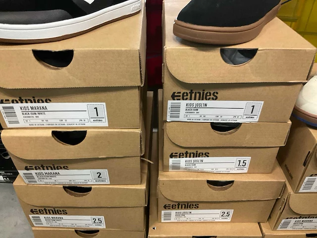 Partij etnies kinderschoenen (21x) - afbeelding 9 van  9
