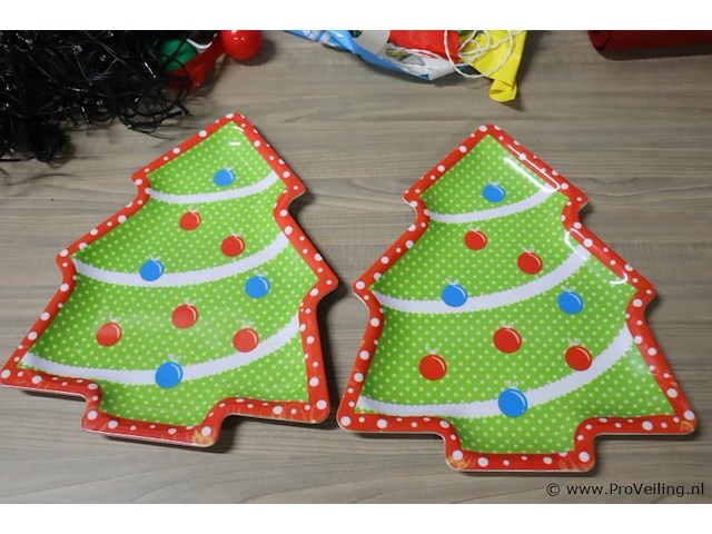 Partij feestartikelen o.a. party/kerstverlichting & vlaggetjes - afbeelding 5 van  9