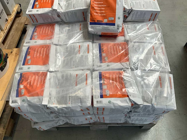 Partij fermacell voegengips 5kg. (108x) - afbeelding 3 van  7
