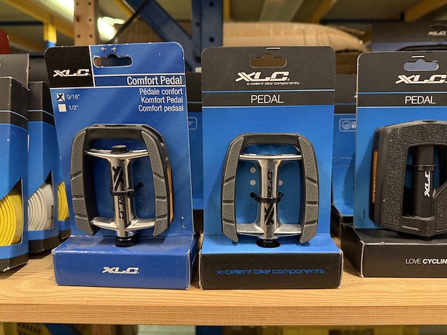 Partij fiets artikelen ca. 34x w.o. fietspedalen, xlc - afbeelding 4 van  10