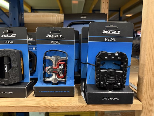 Partij fiets artikelen ca. 34x w.o. fietspedalen, xlc - afbeelding 5 van  10