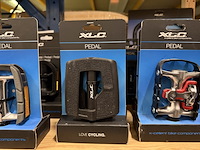 Partij fiets artikelen ca. 34x w.o. fietspedalen, xlc - afbeelding 7 van  10