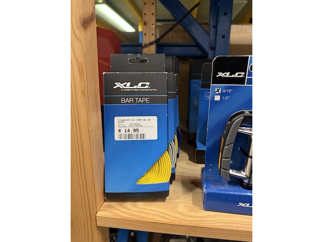 Partij fiets artikelen ca. 34x w.o. fietspedalen, xlc - afbeelding 8 van  10