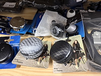 Partij fiets artikelen ca. 48x w.o. fietslampen, fietstassen, spiegels, w.o. basil, bobike, newlooxs, xlc - afbeelding 8 van  19