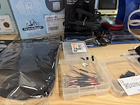 Partij fiets artikelen ca. 52x w.o. fietslampen, fietsbellen, grepen, w.o. xlc, urban iki, union - afbeelding 4 van  17