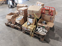 Partij fiets onderdelen, o.a. shimano, sturmey archer - afbeelding 2 van  9