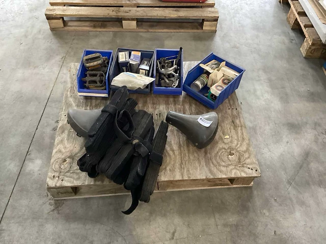 Partij fiets onderdelen - afbeelding 3 van  6