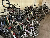 Partij fietsen - afbeelding 3 van  10