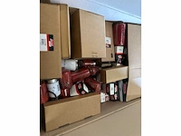 Partij filters o.a. fleetguard en mann diverse soorten (21 pallets) - afbeelding 8 van  21