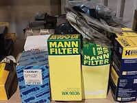 Partij filters o.a. hengst, mann filter - afbeelding 4 van  17