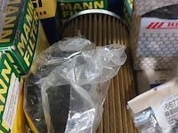 Partij filters o.a. hengst, mann filter - afbeelding 7 van  17
