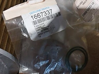 Partij filters o.a. hengst, mann filter - afbeelding 8 van  17