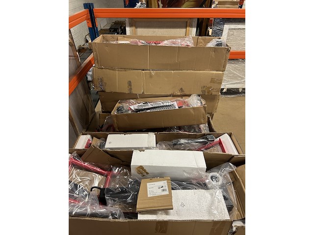 Partij fitness apparaten, power rack onderdelen - afbeelding 3 van  11