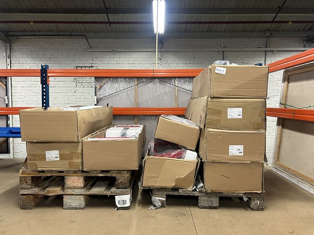 Partij fitness apparaten, power rack onderdelen - afbeelding 1 van  11