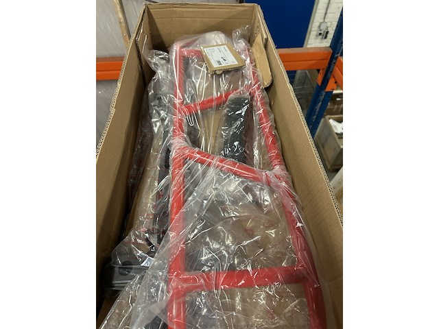 Partij fitness apparaten, power rack onderdelen - afbeelding 8 van  11