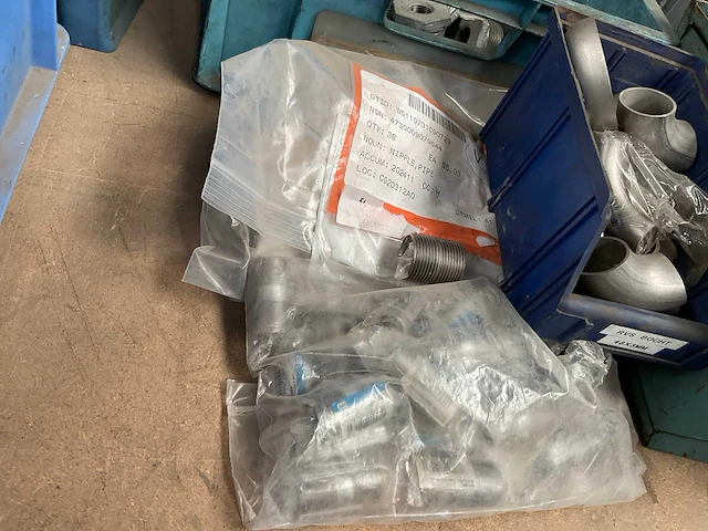 Partij fittingen - afbeelding 7 van  7
