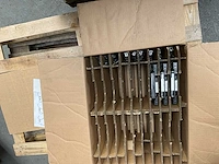 Partij flatfix / clickfit / enphase relais / solar edge zonnepaneel toebehoren - afbeelding 29 van  88