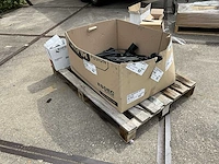 Partij flatfix / clickfit / enphase relais / solar edge zonnepaneel toebehoren - afbeelding 43 van  88