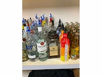 Partij flessen drank aangebroken (90x) - afbeelding 10 van  10