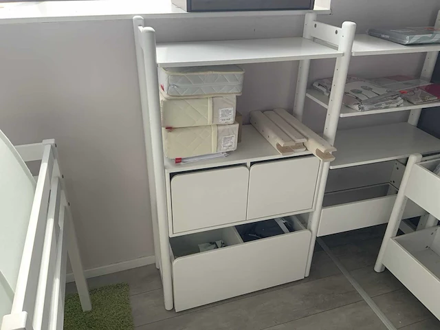 Partij flexa kinderkamer artikelen - afbeelding 3 van  6