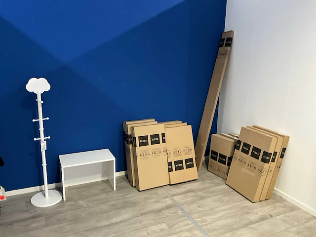 Partij flexa kindermeubels - afbeelding 1 van  8