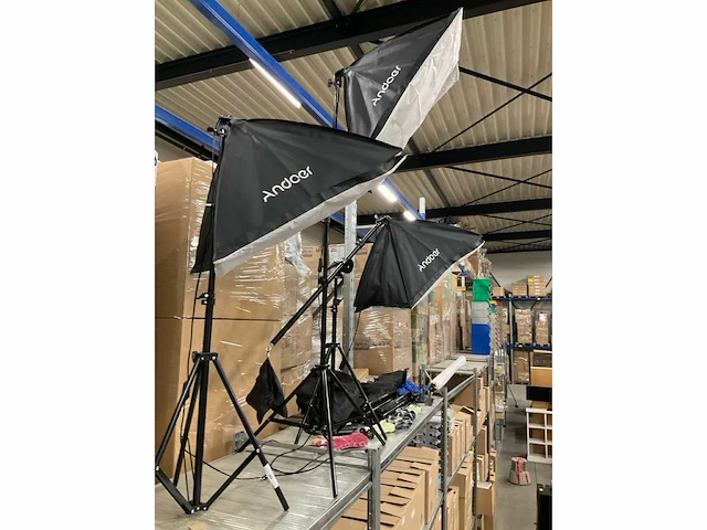 Partij foto- & videoaccessoires - afbeelding 2 van  5